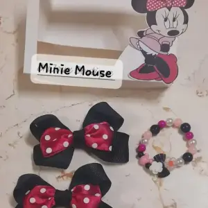 ✨ Set Minnie Mouse